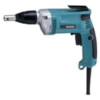  Makita  6824